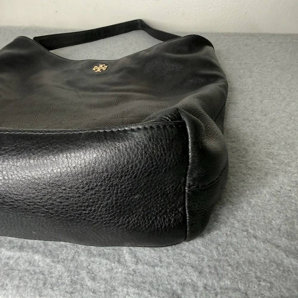 Tory‎ Burch Frida Black Pebbled Leather Hobo Bag Purse Top Handle Tote Classic